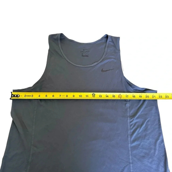 Nike Dri-Fit Grey Muscle Tank Top size L Sport Athletic Women’s - Picture 4 of 9